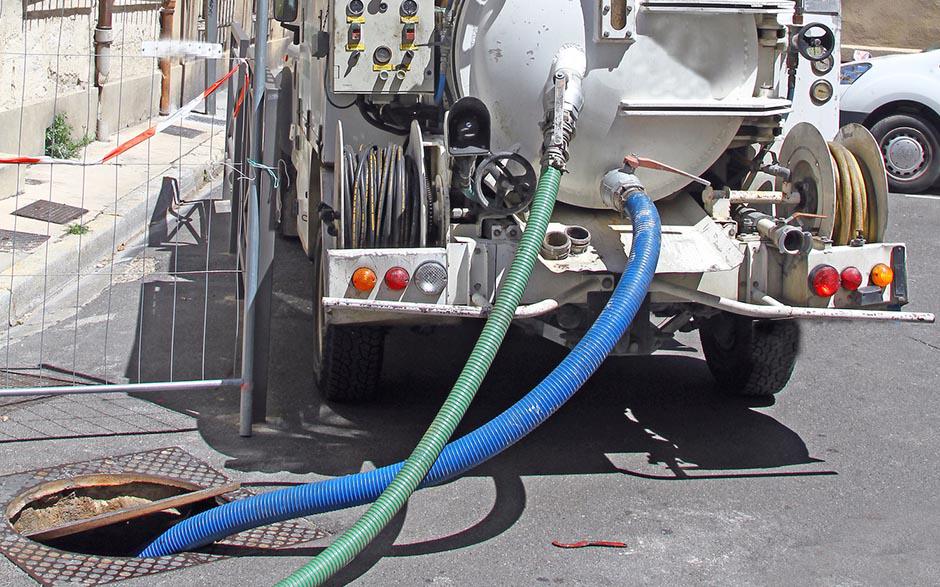 comment déboucher une canalisation Vauréal